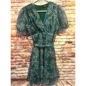 Dolce Viva collection green mini dress sheer sleeves women's size 36